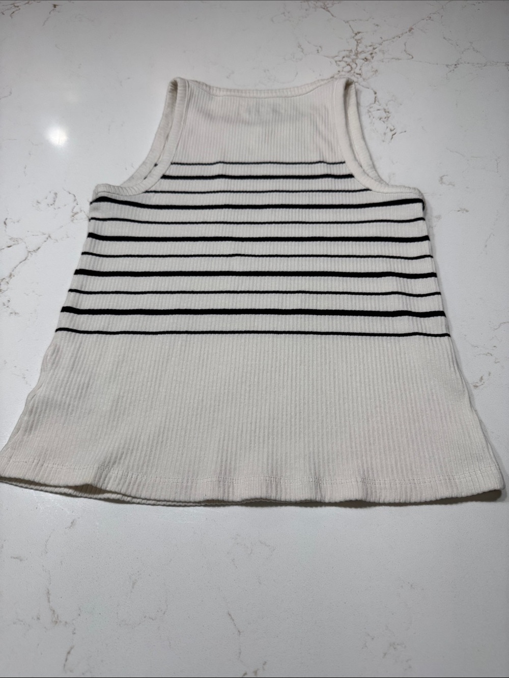 Max Studio Ribbed Tank Top Size S/P - Picture 5 of 5